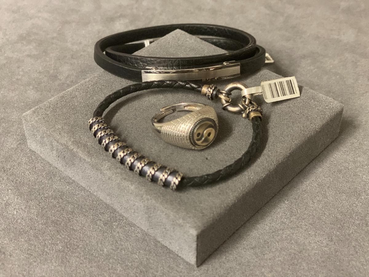 Pulseiras + Anel em prata e outros materiais — imagem 2