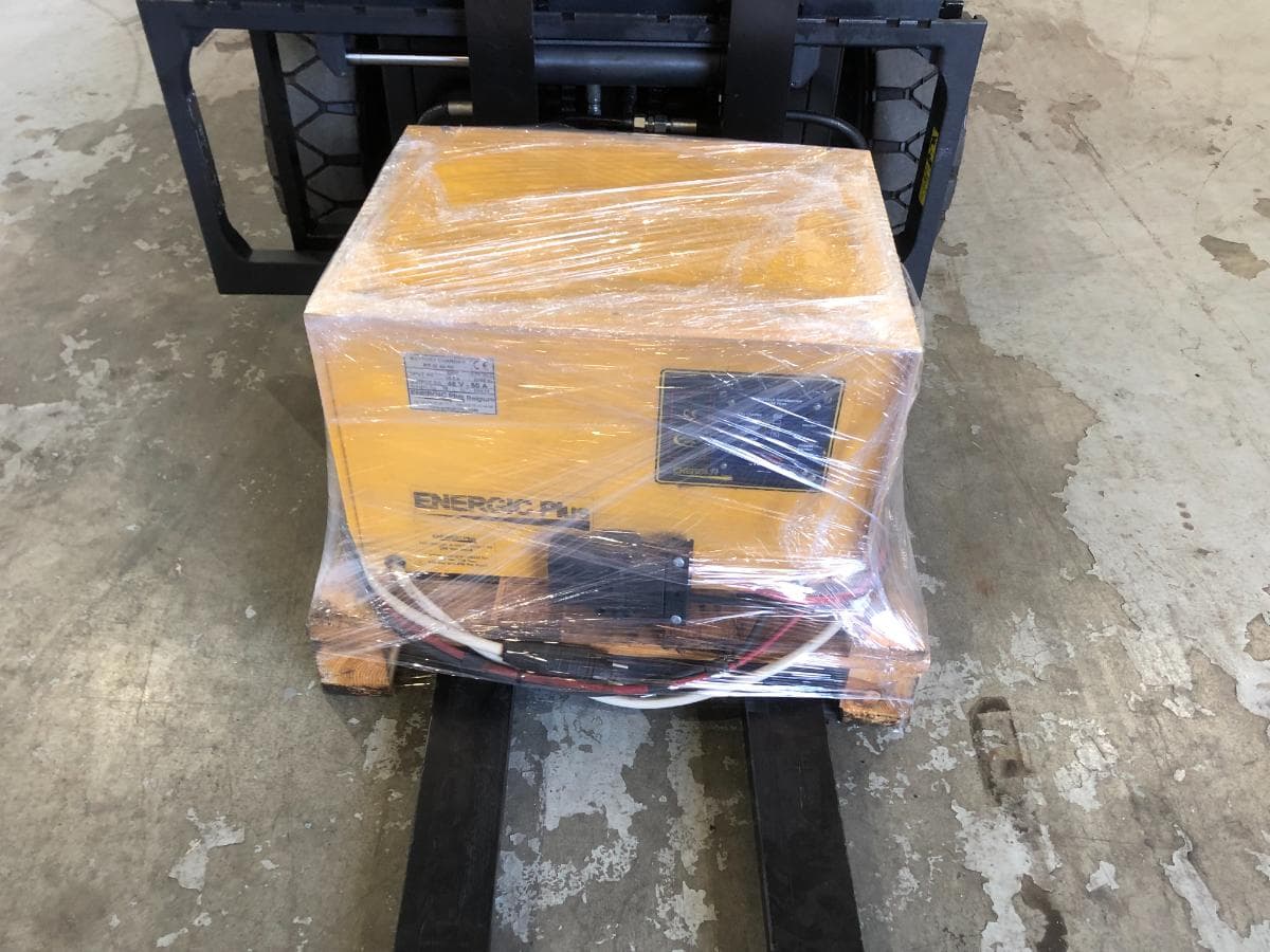 Empilhador Toyota Elétrico 1500 KG — imagem 4