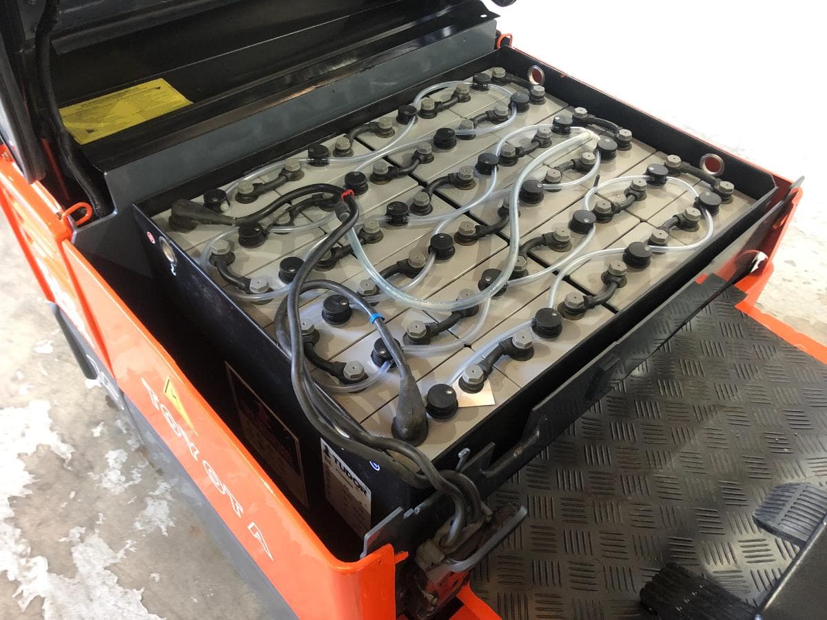 Empilhador Toyota Elétrico 1500 KG — imagem 21