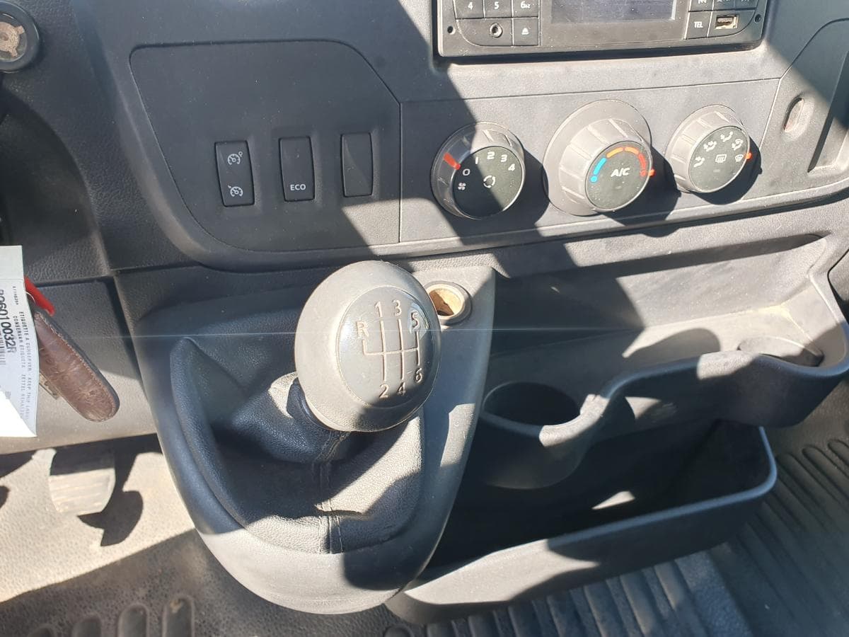 Opel Movano 2.3 CDTI · Ano 2016 — image 28
