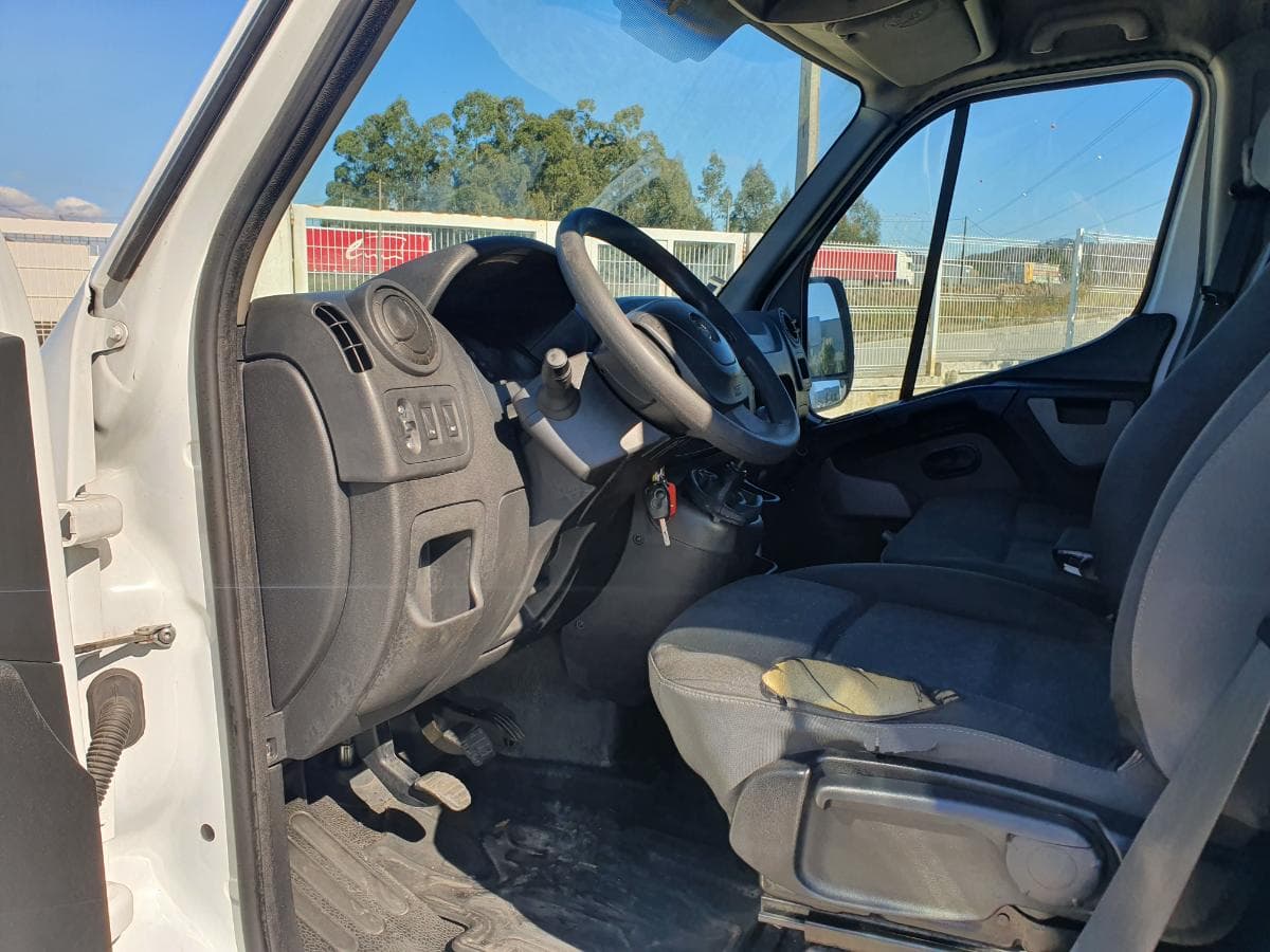 Opel Movano 2.3 CDTI · Ano 2018 — image 30
