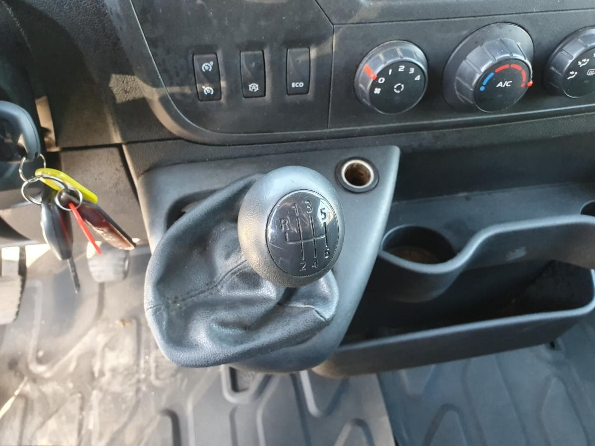 Opel Movano 2.3 CDTI · Ano 2018 — image 31