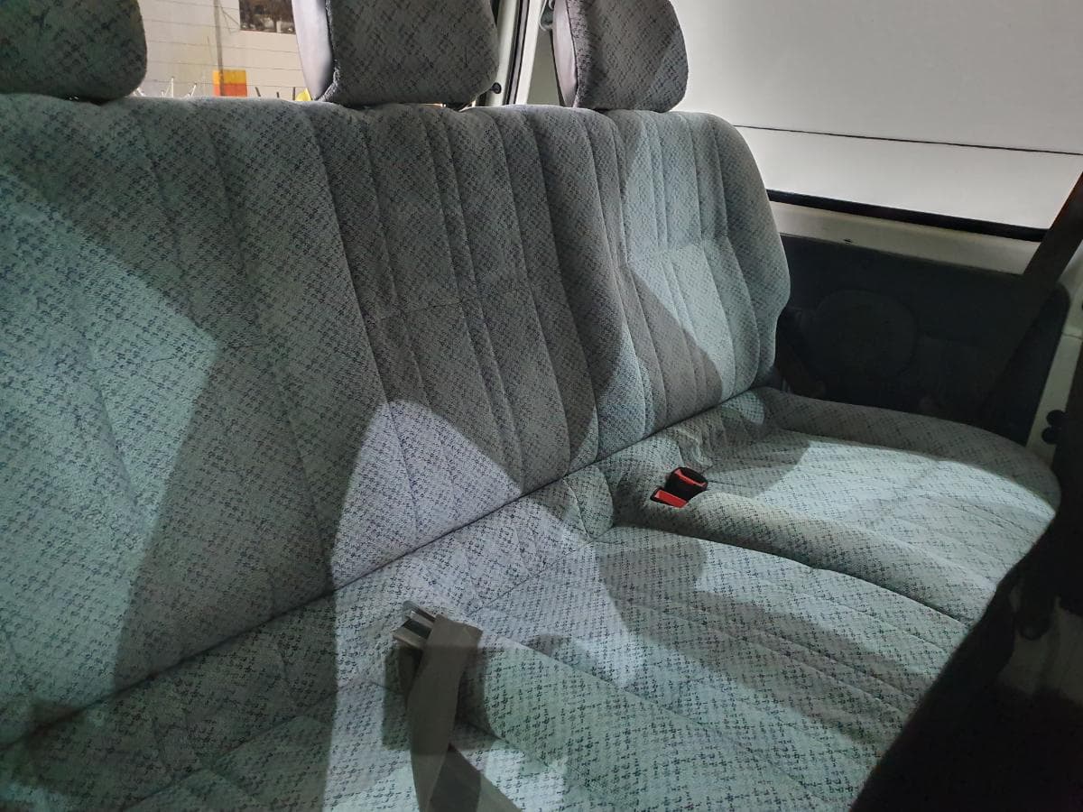 Toyota Hiace 2.4D · Ano 2001 — imagen 21