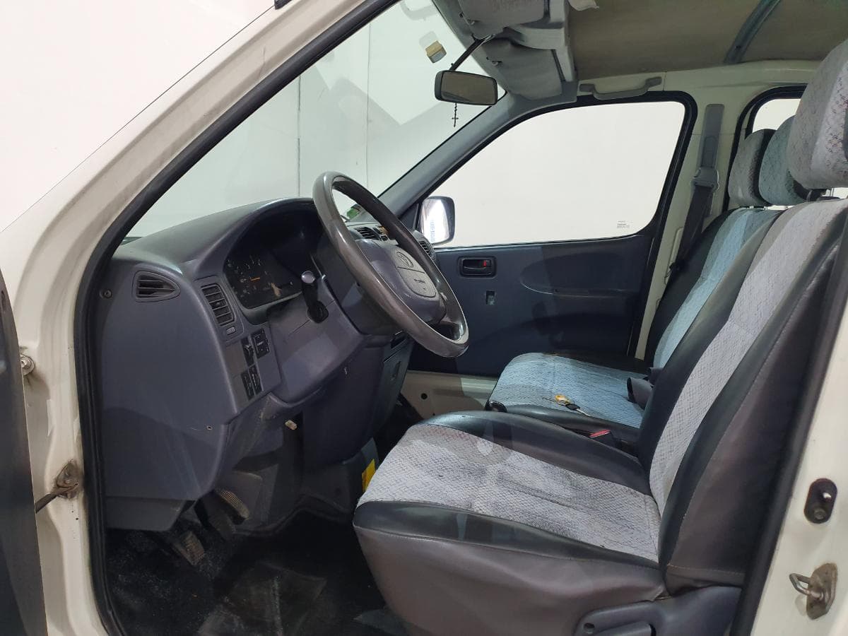 Toyota Hiace 2.4D · Ano 2001 — imagen 30