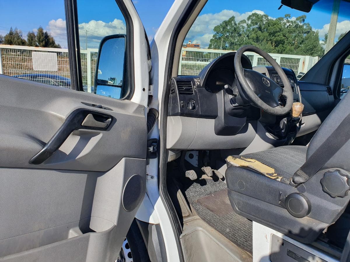 Mercedes-Benz Sprinter 210 CDI · Ano 2011 — imagen 18