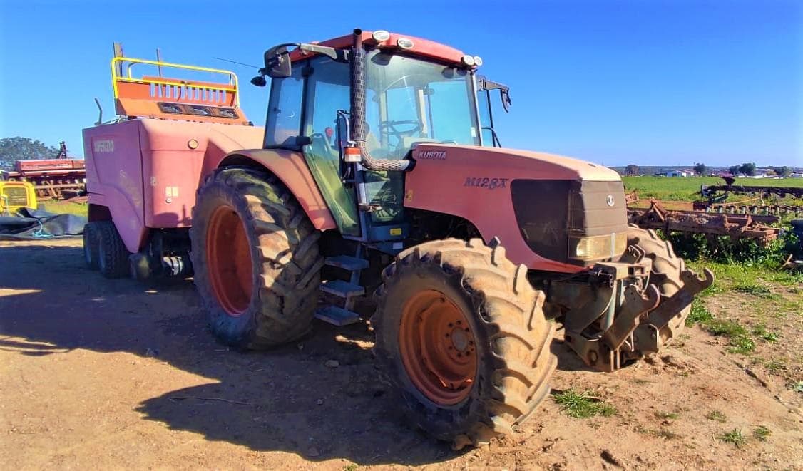 Trator Agrícola Kubota — imagem 2