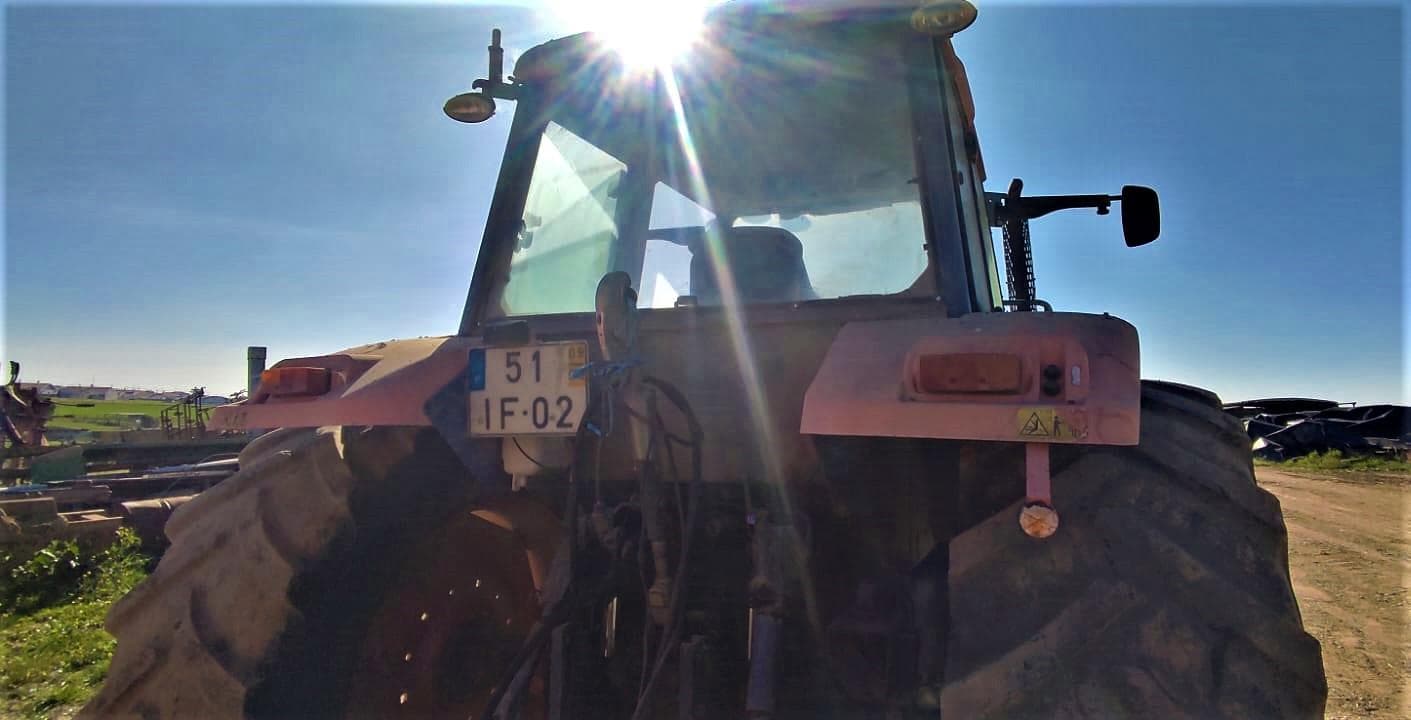 Trator Agrícola Kubota — imagem 7