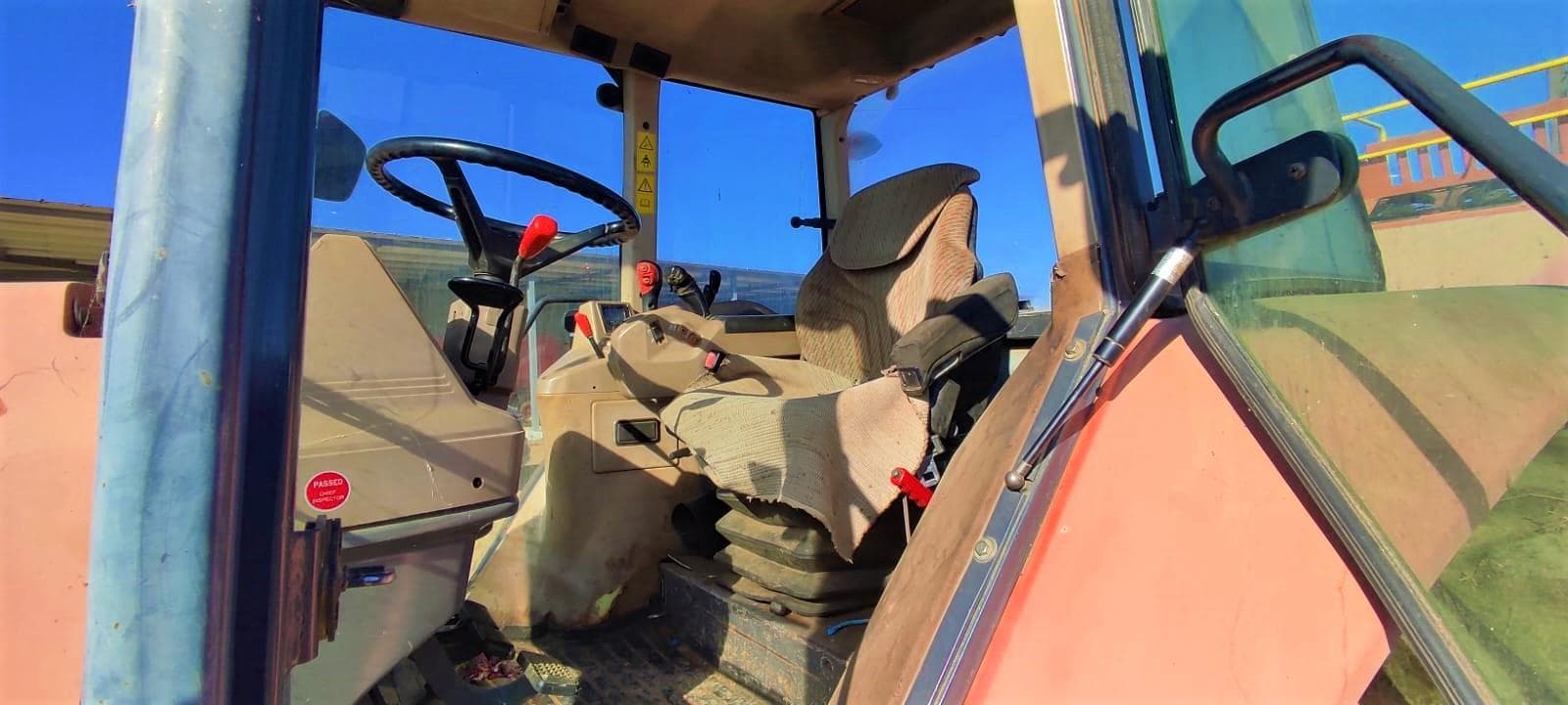 Trator Agrícola Kubota — imagem 11