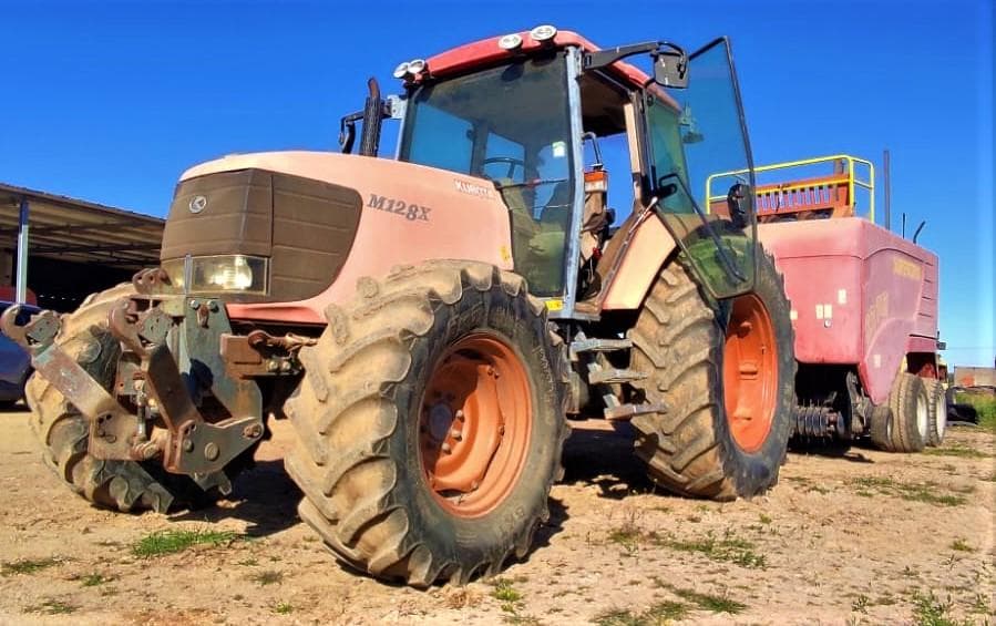 Trator Agrícola Kubota — imagem 1