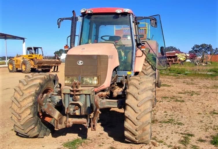 Trator Agrícola Kubota — imagem 3