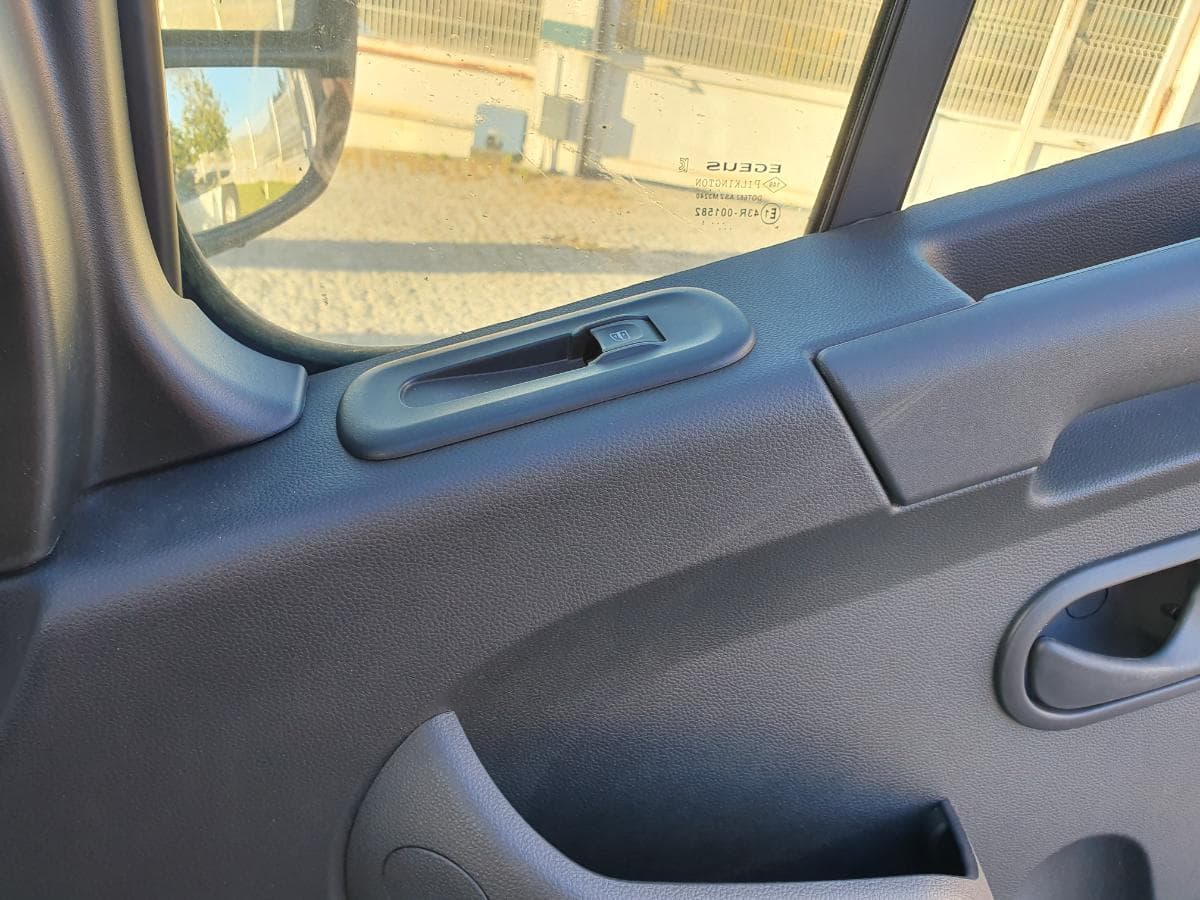 Renault Master 2.3 DCI · Ano 2021 — imagem 23