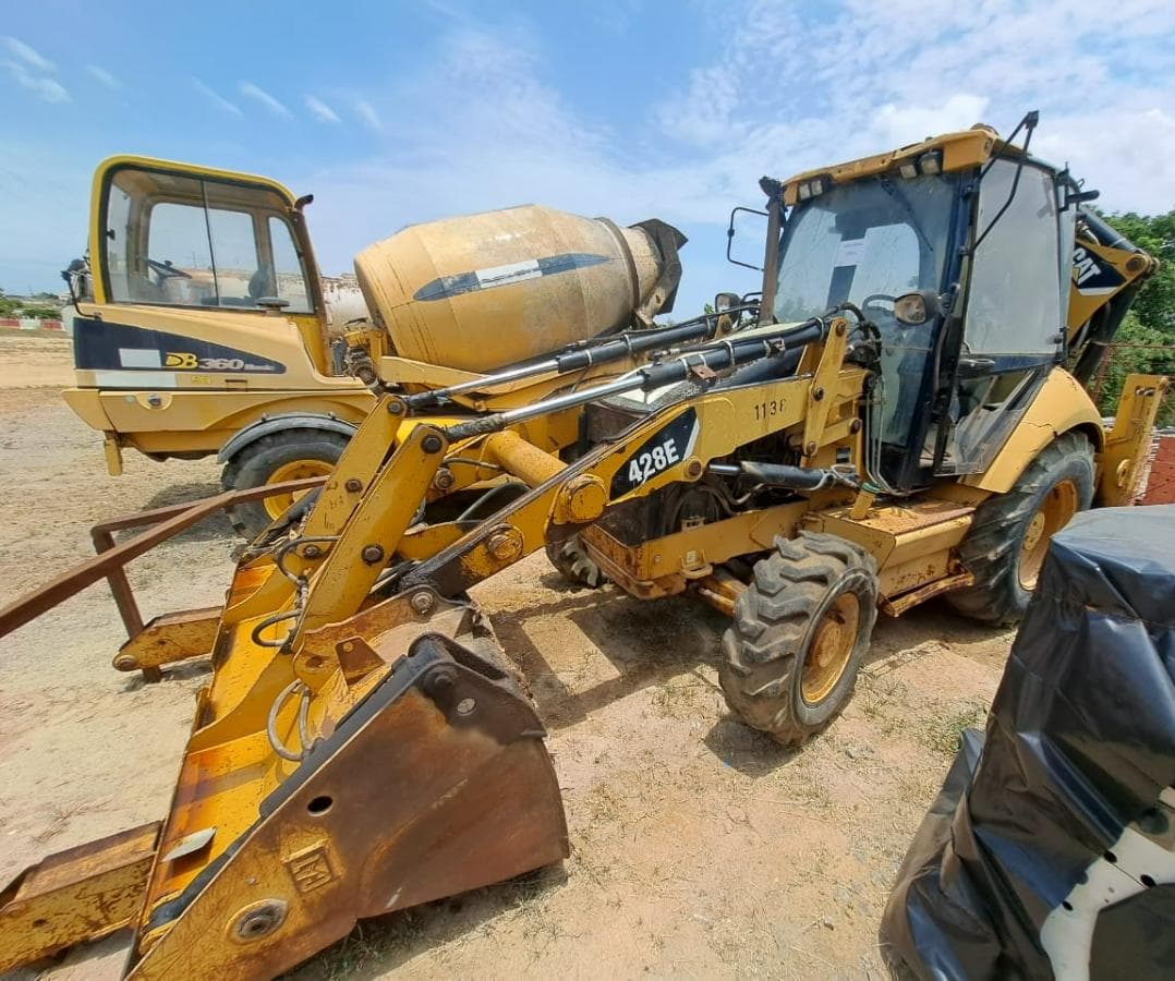Backhoe Loader CATERPILLAR 428E — image 6