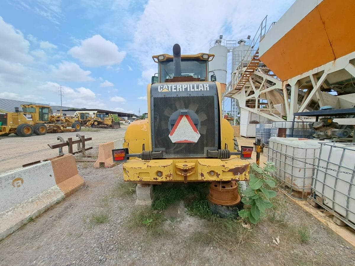 Pá carregadora CATERPILLAR 930H — image 7