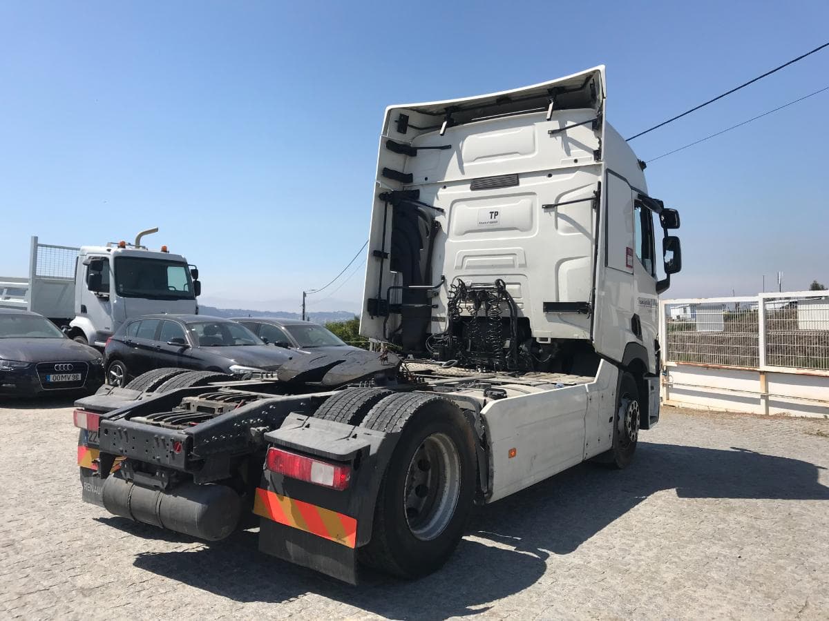 Renault T480 · Ano 2015 — image 4
