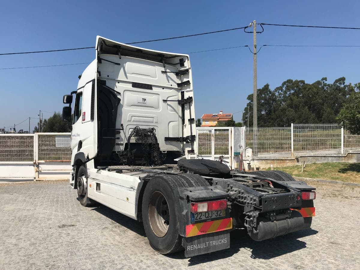 Renault T480 · Ano 2015 — image 5