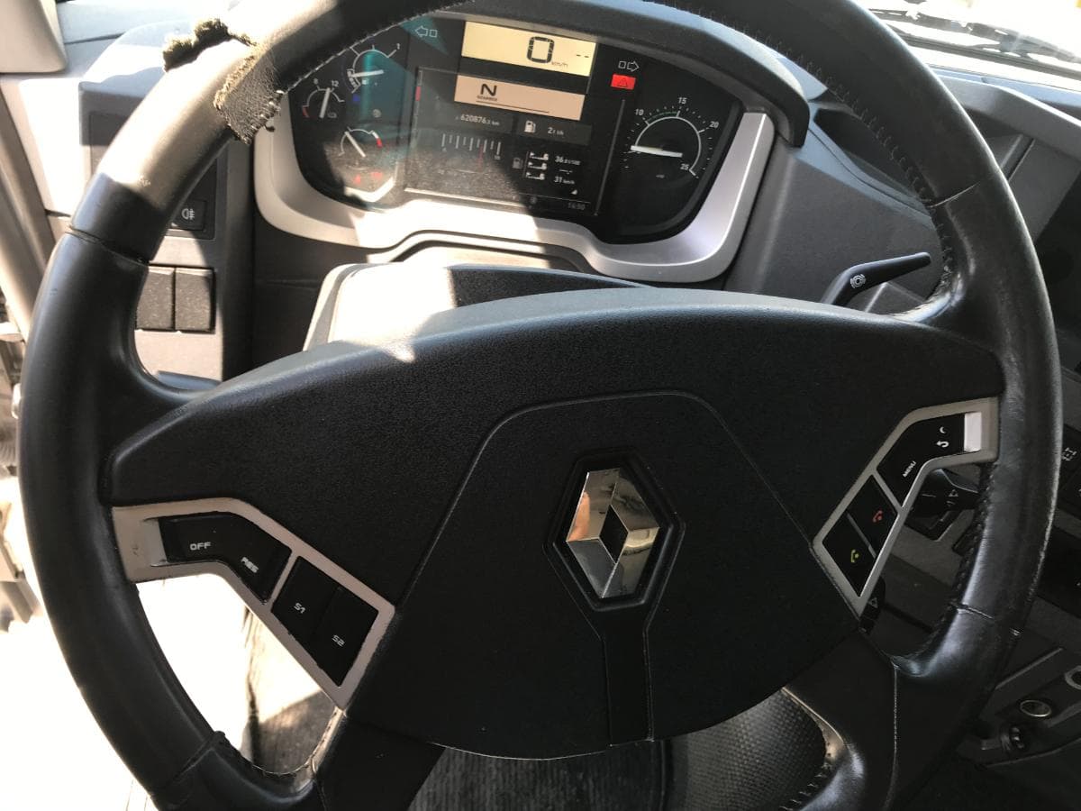 Renault T480 · Ano 2015 — image 19