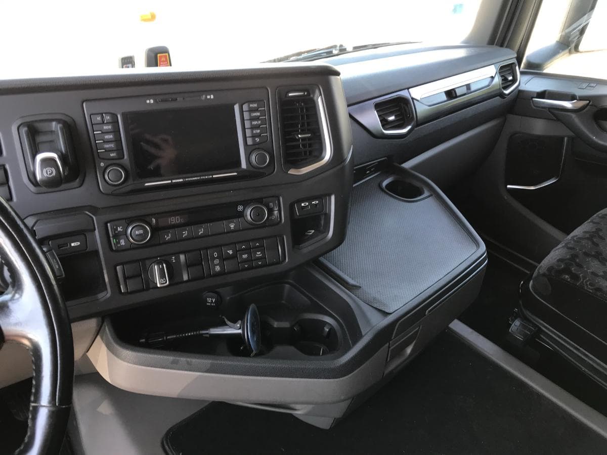 Scania R450 · Ano 2017 — image 30