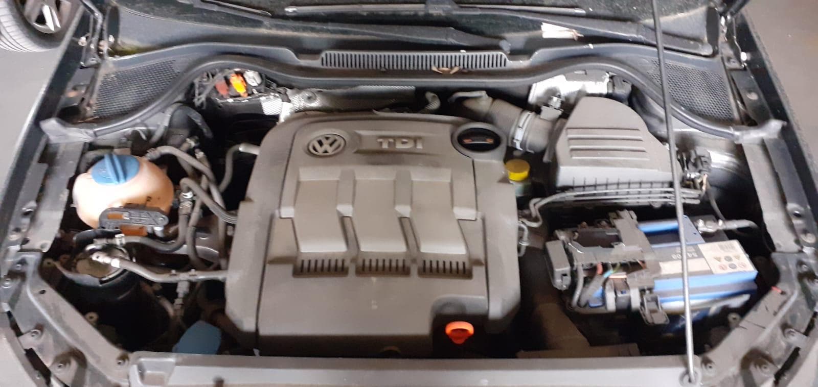 Volkswagen Polo 1.2TDI · Ano 2012 — image 9