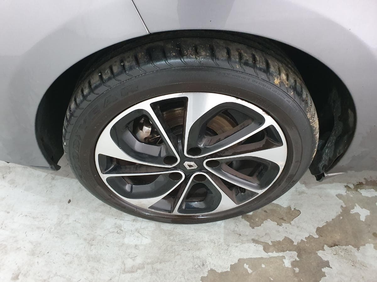 Renault Mégane 1.6 DCI · Ano 2014 — imagen 18