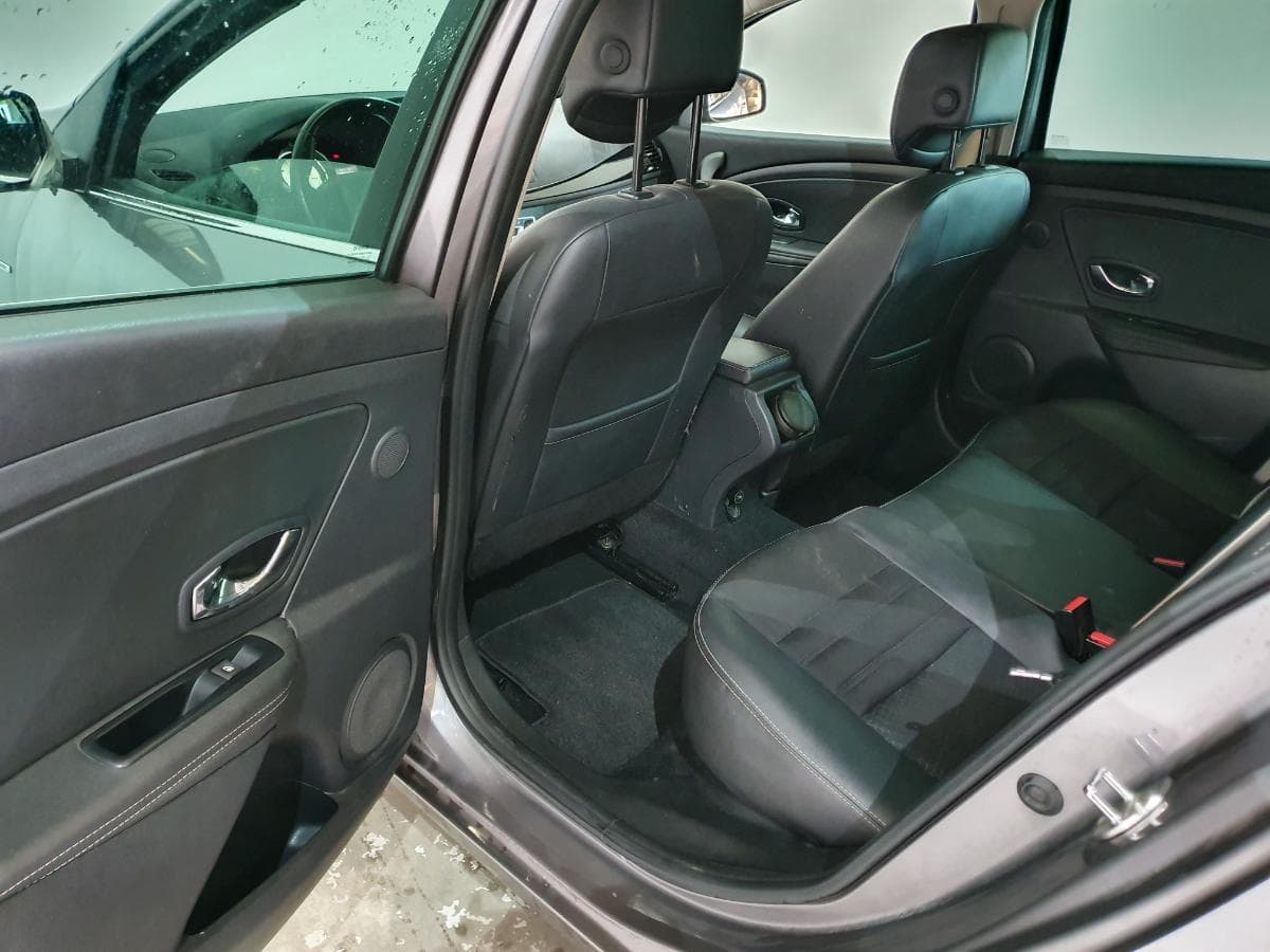 Renault Mégane 1.6 DCI · Ano 2014 — imagen 28