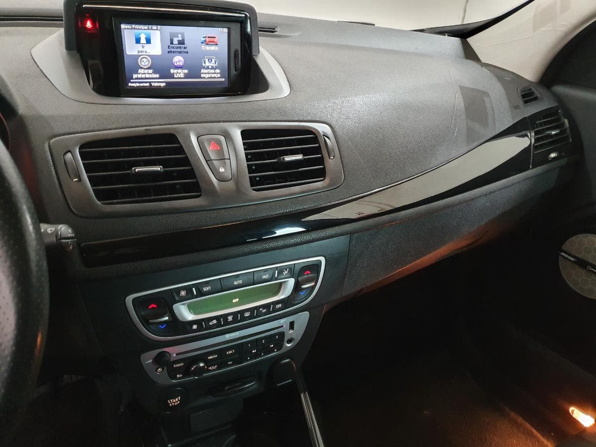 Renault Mégane 1.6 DCI · Ano 2014 — imagen 39