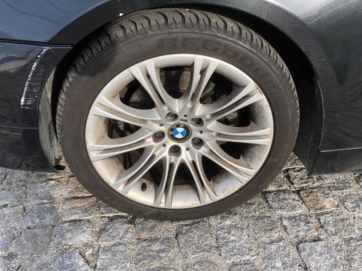 BMW 525d · Ano 2006 — imagem 13