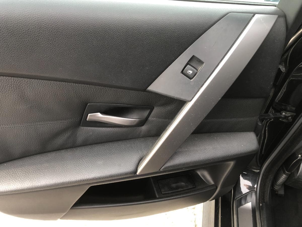 BMW 525d · Ano 2006 — imagem 22