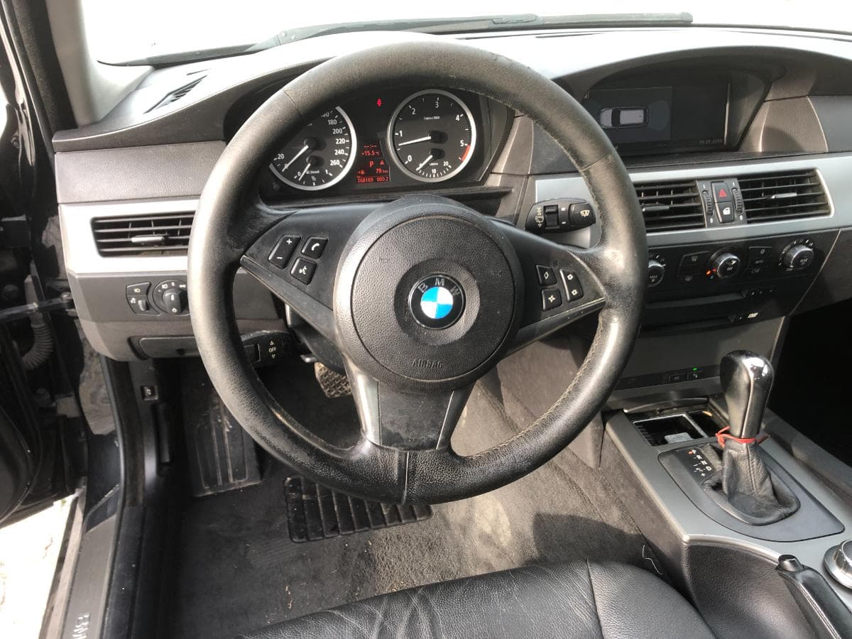 BMW 525d · Ano 2006 — imagem 24
