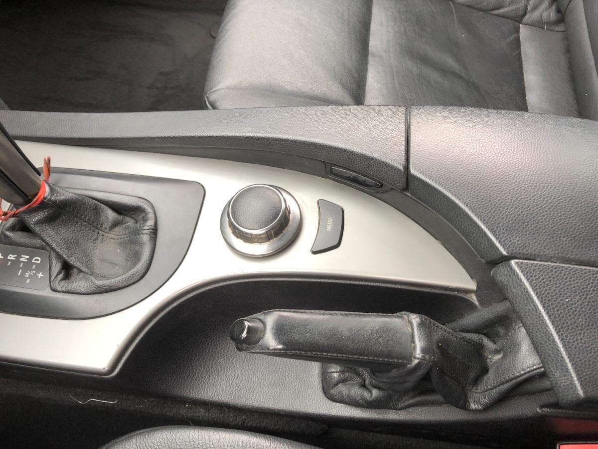 BMW 525d · Ano 2006 — imagem 36