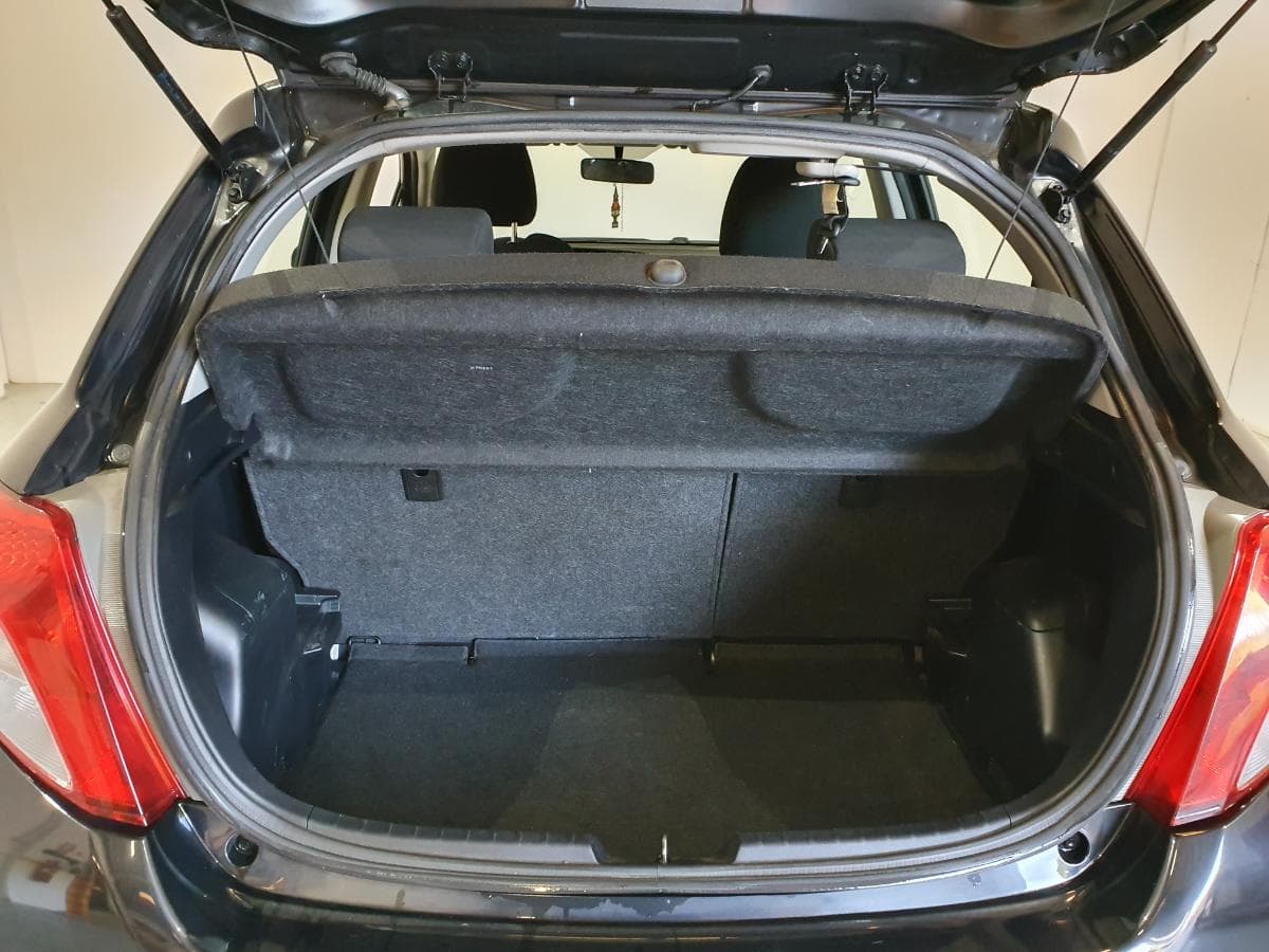 Toyota Yaris 1.0 · Ano 2012 — imagem 8