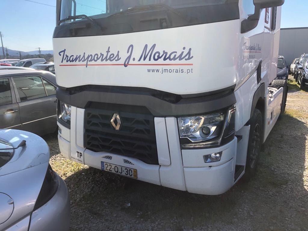 Renault T480 · Ano 2015 — image 3