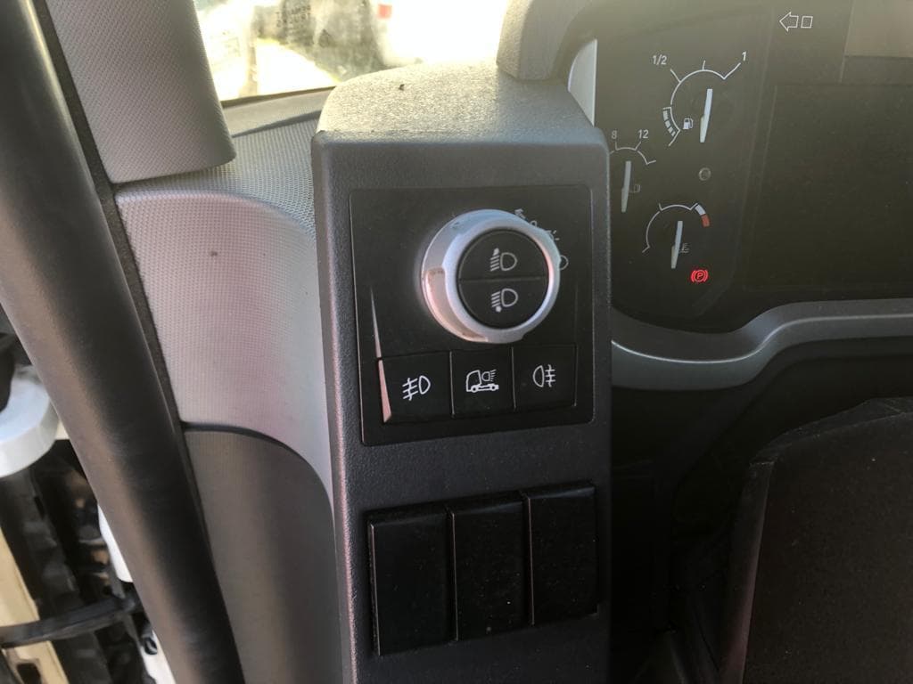 Renault T480 · Ano 2015 — image 20