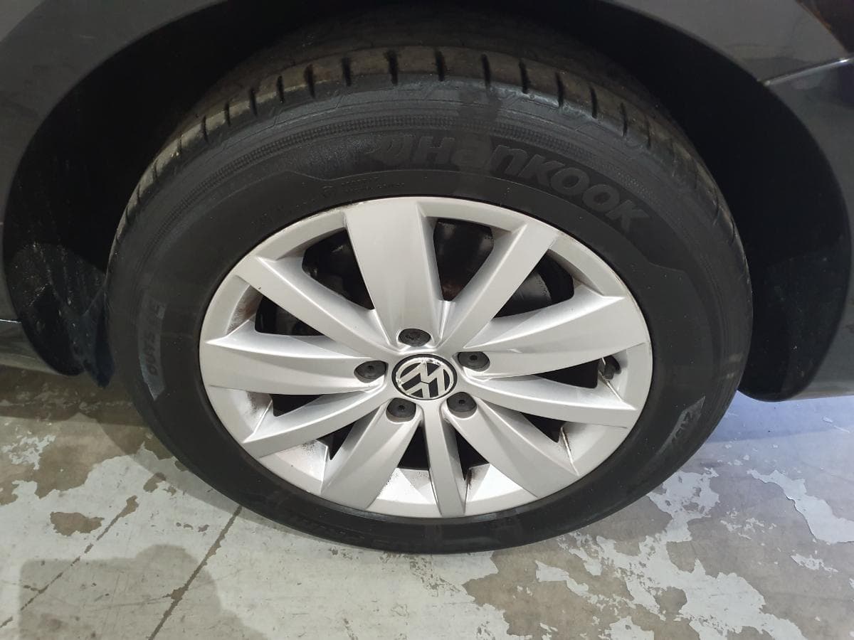 Volkswagen Passat 1.6 TDI · Ano 2012 — imagen 18