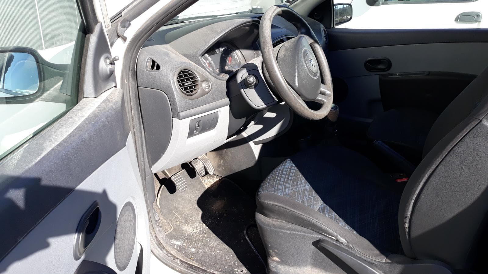 Renault Clio 1.5DCI — imagem 6