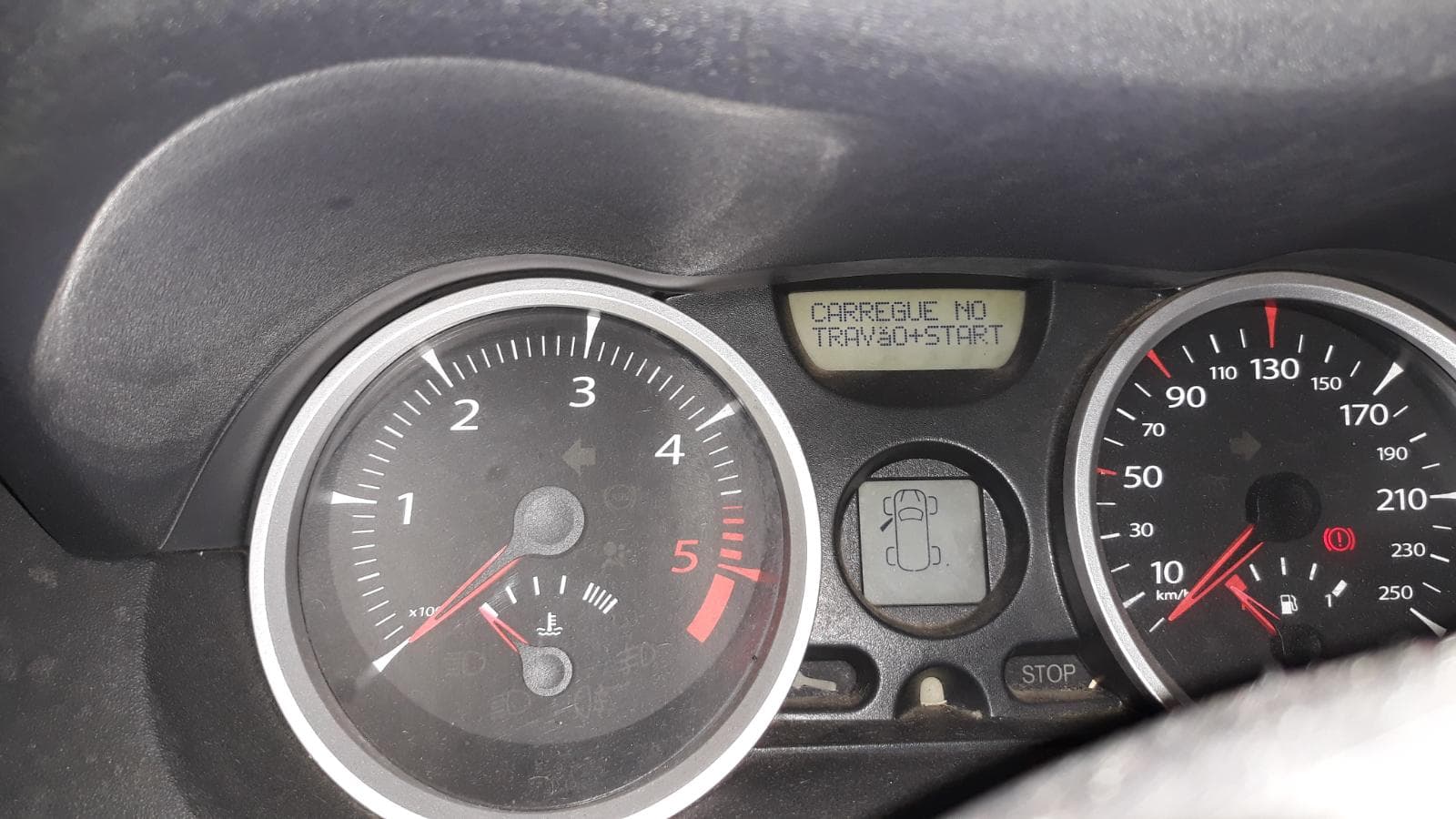 Renault Clio — image 10