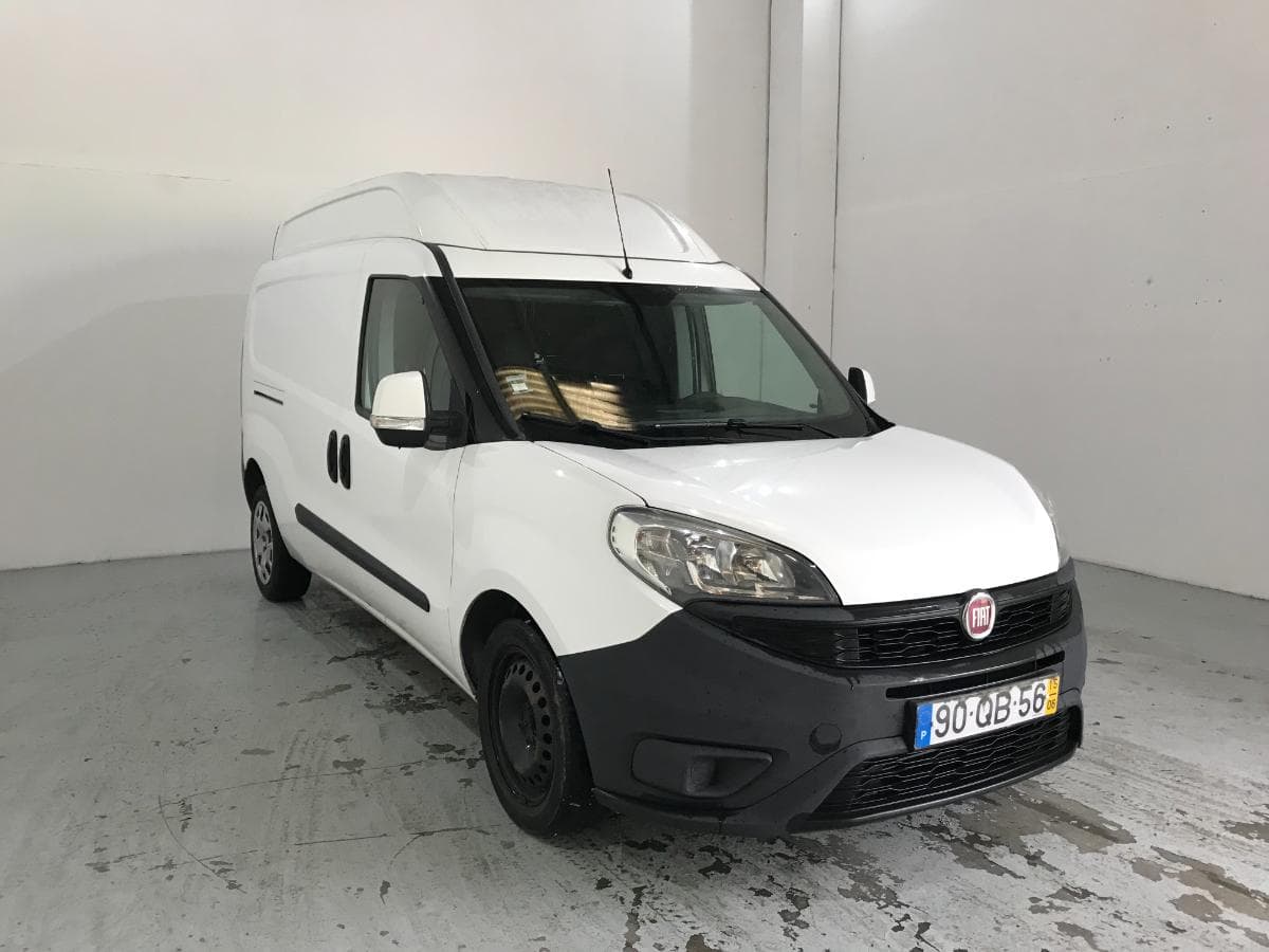 Fiat Doblo 1.6 D Multijet · Ano 2015 — imagem 1