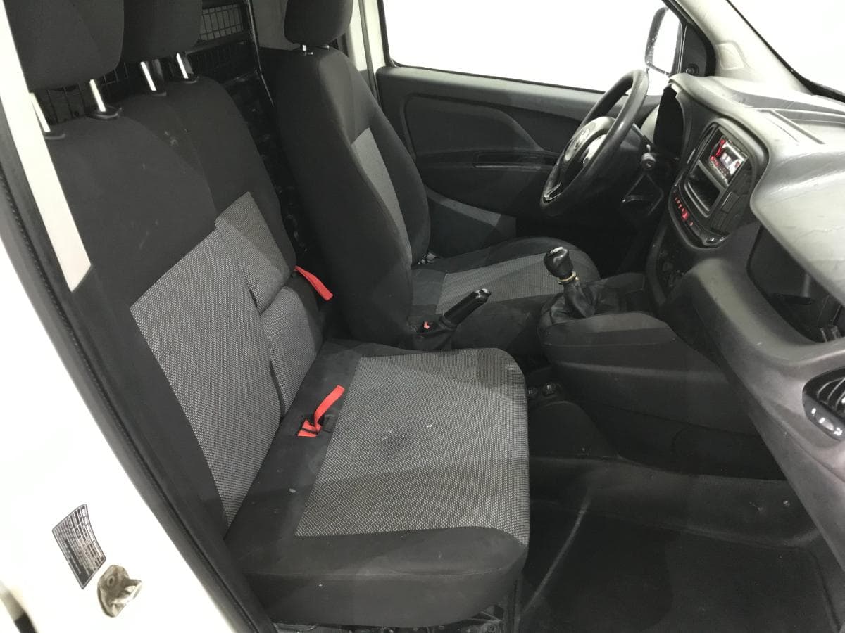 Fiat Doblo 1.6 D Multijet · Ano 2015 — imagem 20