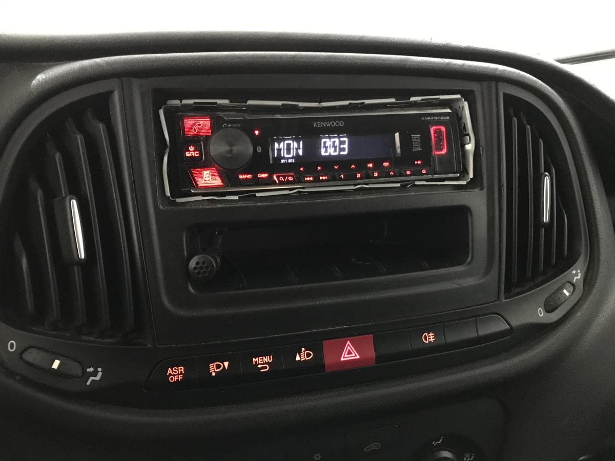Fiat Doblo 1.6 D Multijet · Ano 2015 — imagem 30