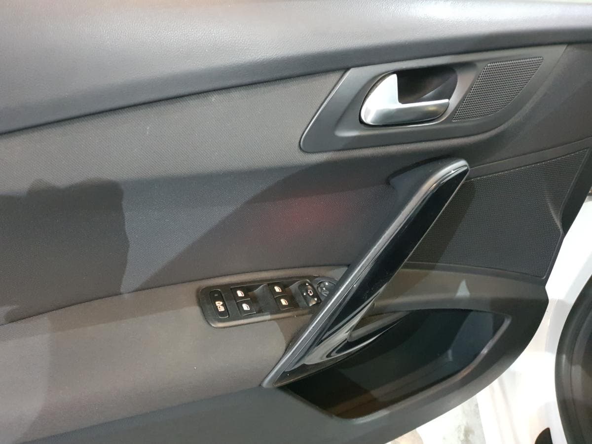 Peugeot 508 1.6 HDI — image 37