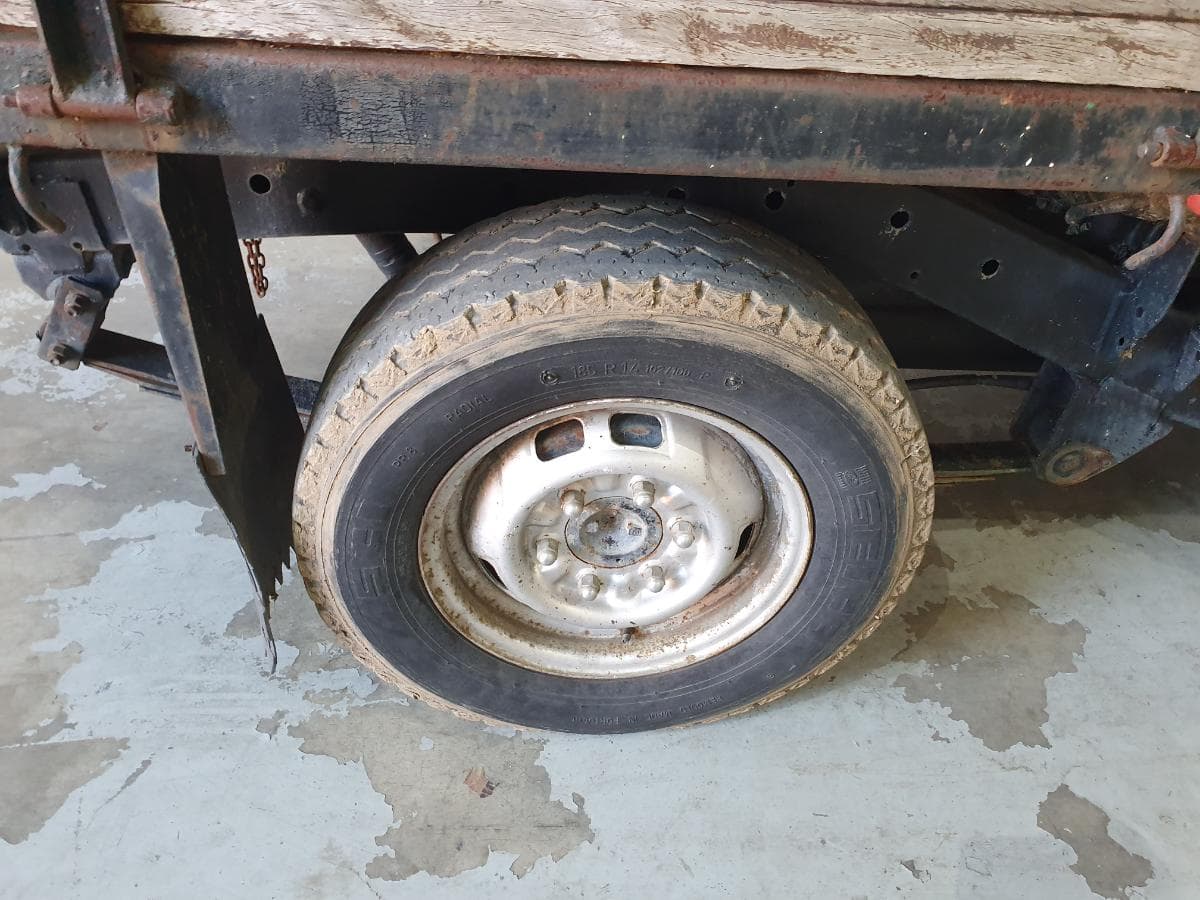Nissan Pick Up 2.3 D · Ano 1986 — imagem 13