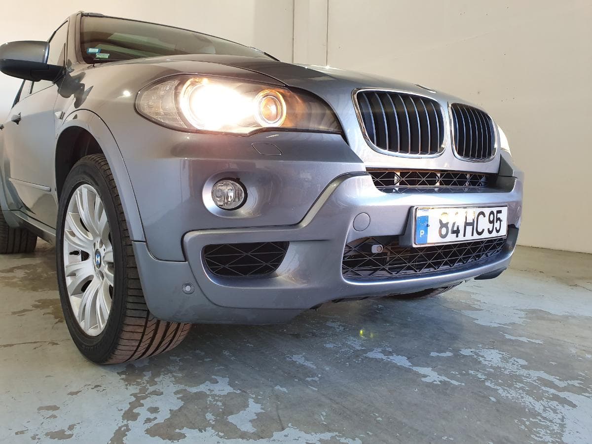 BMW X5 3.0 D · Ano 2007 — image 2