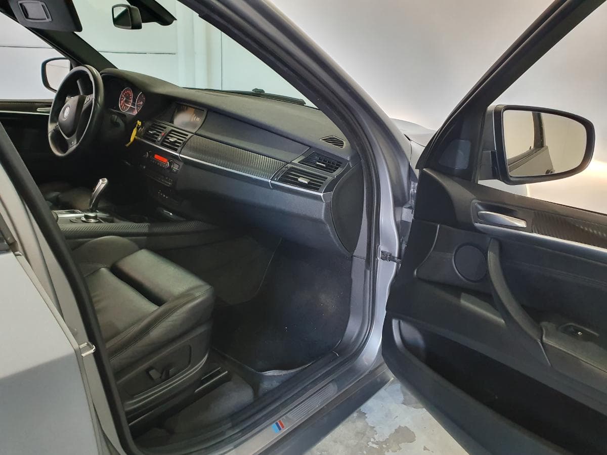 BMW X5 3.0 D · Ano 2007 — image 15
