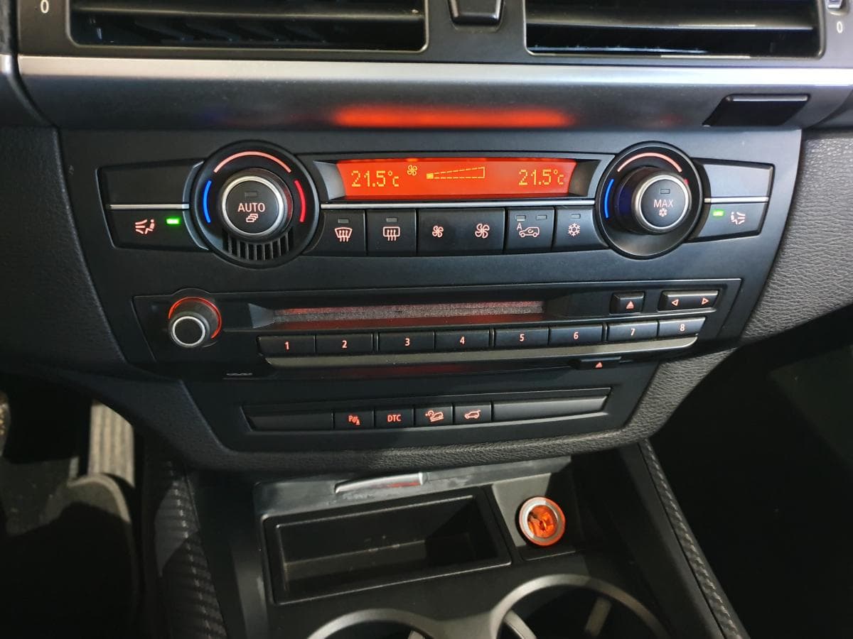BMW X5 3.0 D · Ano 2007 — image 29