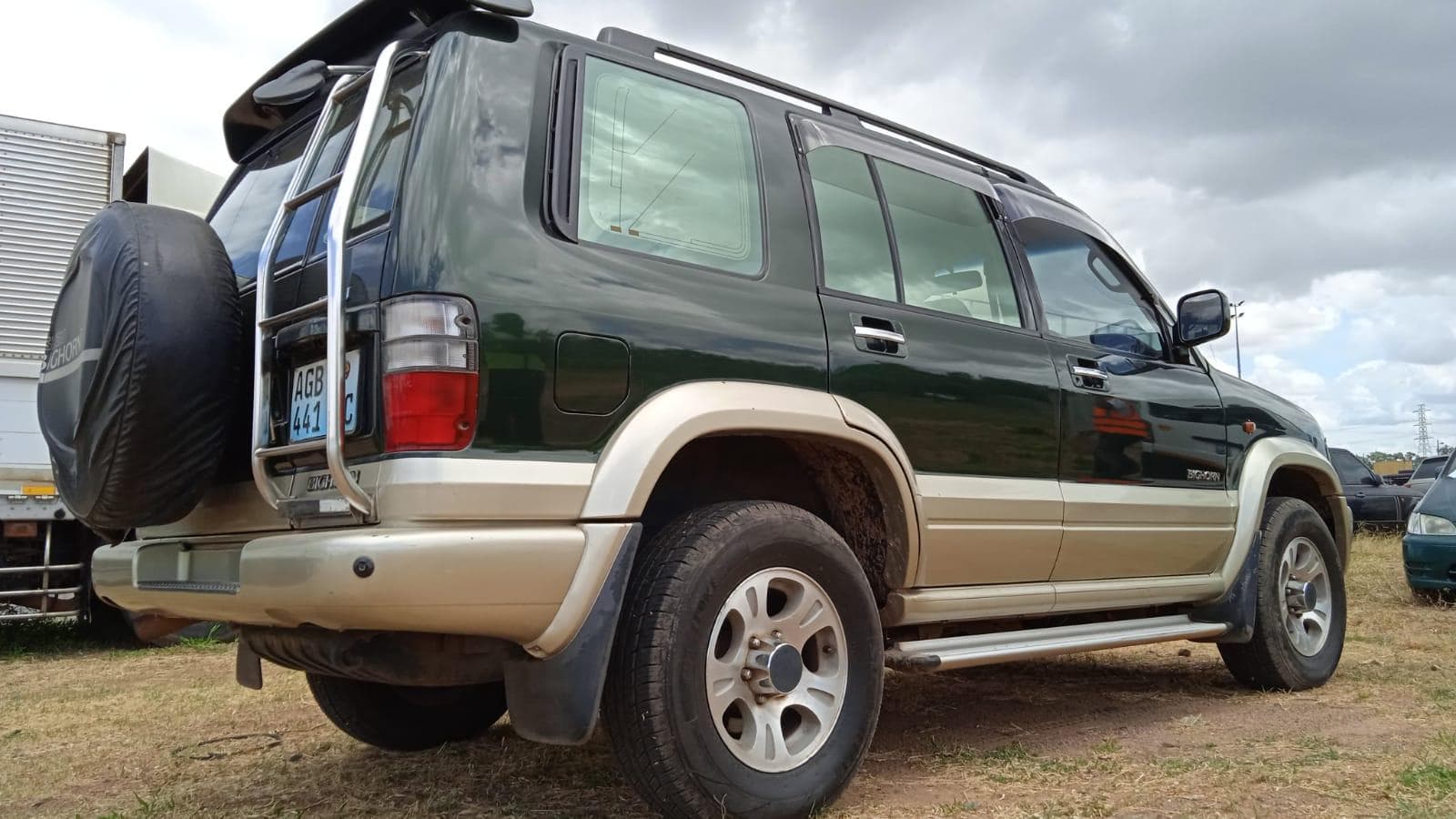 ISUZU Bighorn — imagem 4