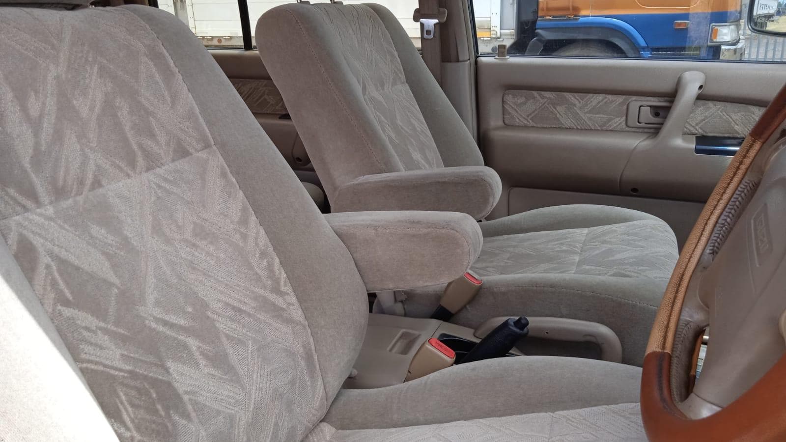 ISUZU Bighorn — imagem 13