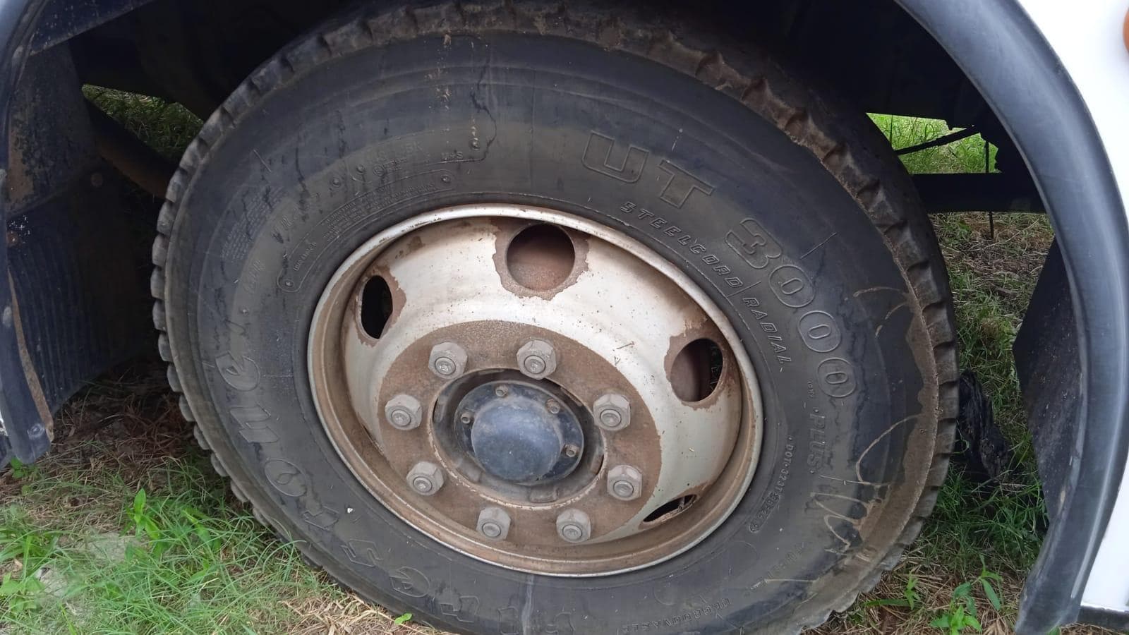 Autocarro Nissan UD90B — imagem 7
