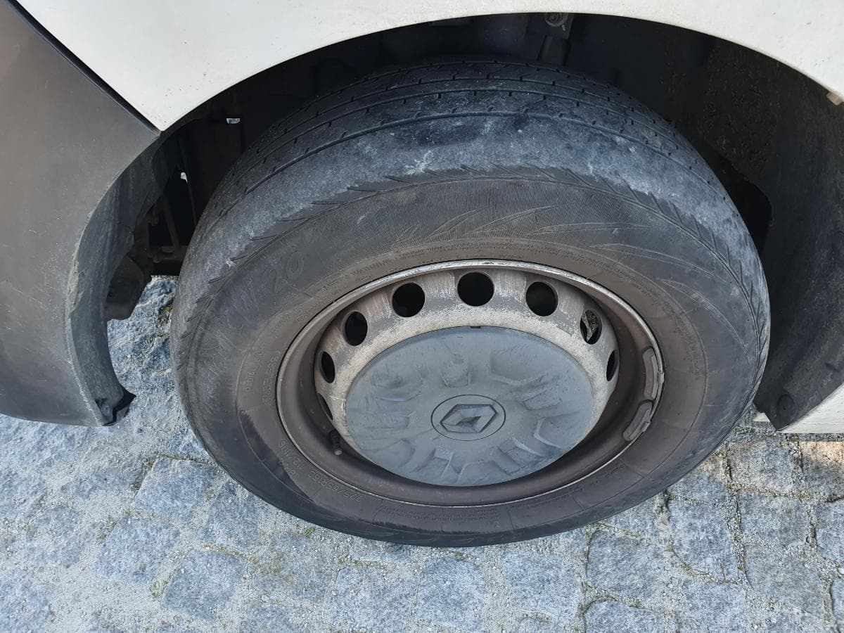 Renault Master 2.3 DCI · Ano 2021 — imagem 12