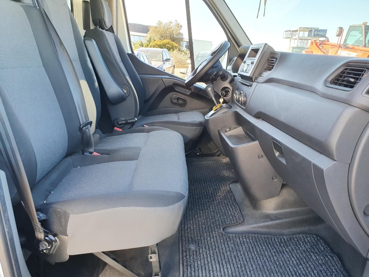 Renault Master 2.3 DCI · Ano 2021 — imagem 20