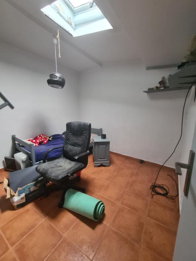 1/2 de Moradia + Terreno · Ponta Delgada, Arquipélago dos Açores — imagen 8