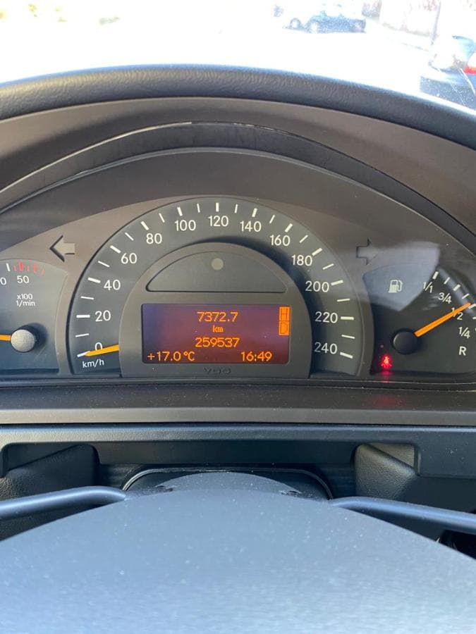 Mercedes-Benz G 270 CDI · Ano 2003 — imagen 11